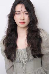 -镁连社·美联社