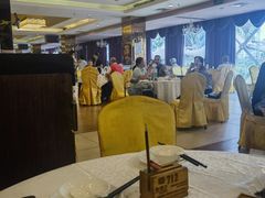 -御满江海鲜酒家(洛溪新城店)