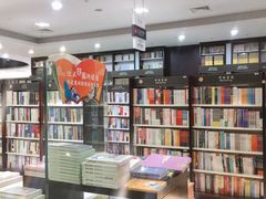 -吾悦广场(南京鼓楼店)