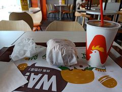 -华莱士·全鸡汉堡(沙井车站店)