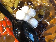 -黑白电视长沙小吃(美林M·LIVE天地东座店)