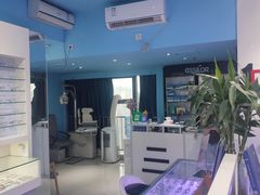 -提一眼镜·蔡司·依视路(小寨店)