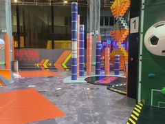 -嗨翻Hi-Fun竞技主题乐园·蹦床亲子生日轰趴(国光1937店)