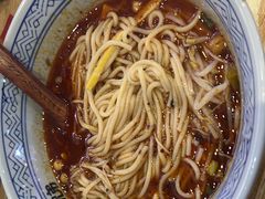 -魔都三兄弟酸辣粉·蘸卤炸串(虹桥万科店)