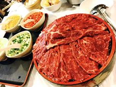 -鲜入围煮花胶鸡海鲜火锅