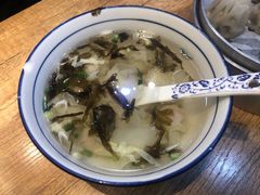 鲜肉小馄饨-景芳周大姐(国大城市广场店)