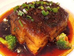 -鑫巴蜀小镇 · 水煮鱼专研店(玉桥店)