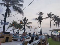 -FINNS Beach Club