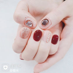 -Pink You美甲洗眉纹绣定制中心