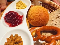 -布拉格餐厅· 中欧捷克菜(全国首店)