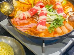 经典部队锅-KCOOKING概念韩餐(世茂52+店)
