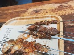 -东大桥小国抻面烧烤(长通路店)
