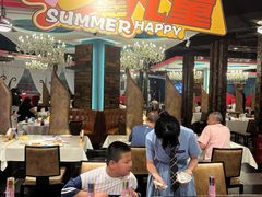 -四海一家自助餐(益田假日广场店)