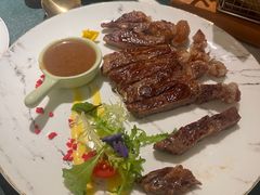 -ins森林童话餐厅coffee&bistro