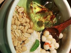 -吃饭皇帝大土家民族菜(正大广场店)