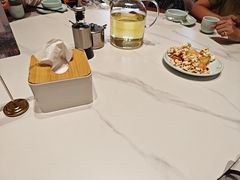 -梅利汴京烤鸭•开封豫菜地标店(东大街店)
