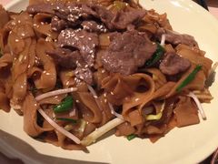 干炒牛肉河粉-避风塘(宝山万达店)