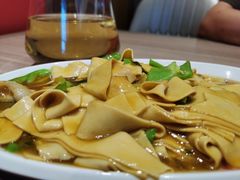 -六泰居·尔滨地标·东北菜(泰山路店)