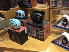 -九木杂物社(江宁金鹰店)