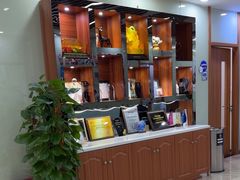 -茂菊口腔连锁(浦东南路店)