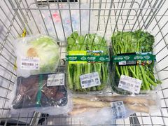 -家乐福(四元桥购物中心店)