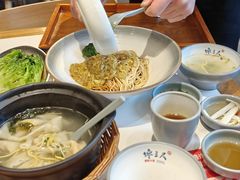 -馋三尺蟹粉小笼(人民广场店)