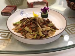 -围龙屋客家食府(福田店)