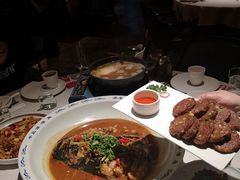 -千百味红餐厅·江西菜(绿地双子塔店)