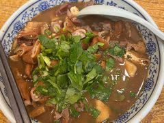 精品大肠卤煮-门框胡同百年卤煮(新街口店)