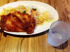 海鲜炒饭加烤鸡-玛格萝妮(汇智国际商业中心店)