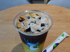 菠萝的海冰萃咖啡-瑞幸咖啡(凤凰海负一楼美食街店)