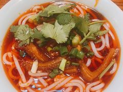 -兵哥豌豆面(雅颂居店)