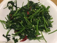 -乌镇那一年小院主题餐厅(甘泉西路店)