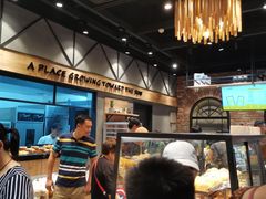 -皇冠幸福里动物奶油生日蛋糕(万达店)