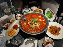 -麻六记(凤凰汇店)