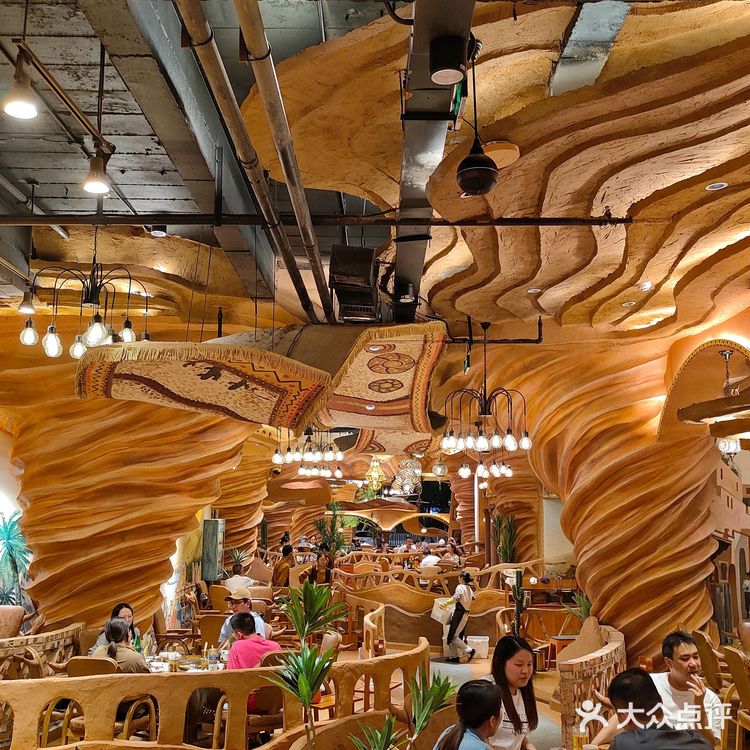 昆明！炫不停根本炫不停的清真烧烤