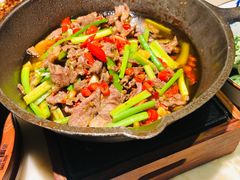 现炒黄牛肉-佬麻雀·剁椒鱼头(京基KK One店)