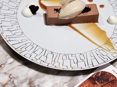 河流-théATRE 茶聚场(王府中環店)