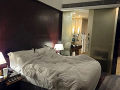 -广州天河希尔顿酒店