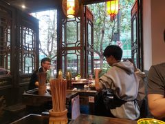 大堂-矮板凳老火锅(宽窄巷子店)