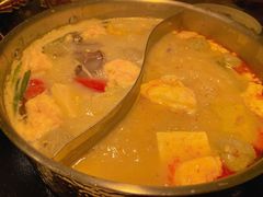 -椰子湾·海南火锅·糟粕醋·椰子鸡(正大广场店)