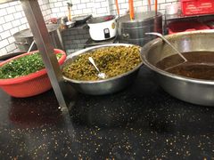 -覃肥叔桂林米粉(粮道街店)