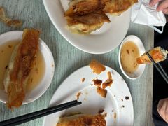 -一品鲜鱼锅贴(人民一路店)