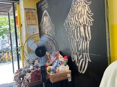 -志龙皇冠吃货椰子铺