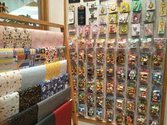 -猫的天空之城概念书店(印象城购物中心店)