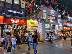 -八一好吃街·高品美食广场