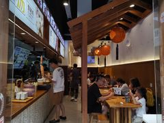 -呼啦面馆·头牌豌杂面(爱琴海店)