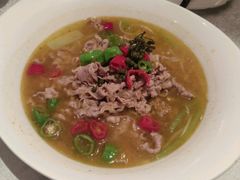 酸汤肥牛-北李妈妈菜·海肠捞饭(高新万达店)