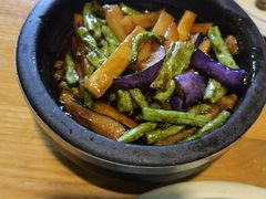 石锅地三鲜-几荷·恰似故人来(秀水广场店)