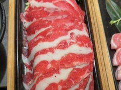 -湊湊火锅·茶憩(杭州湖滨银泰in77店)